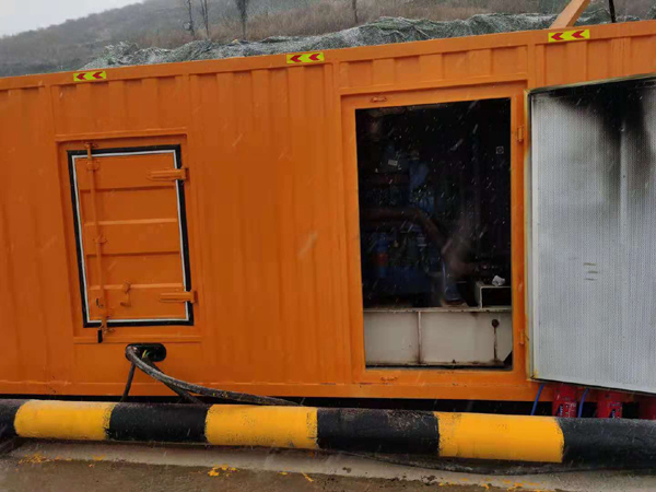 大东发电车出租-应急柴油发电机组选什么样的比较好?