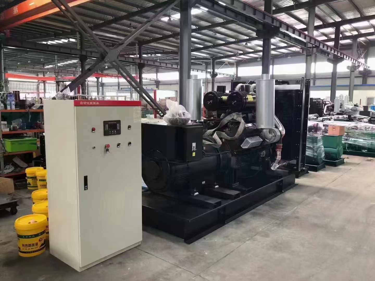 大东柴油发电机运行时的噪音和振动水平如何？