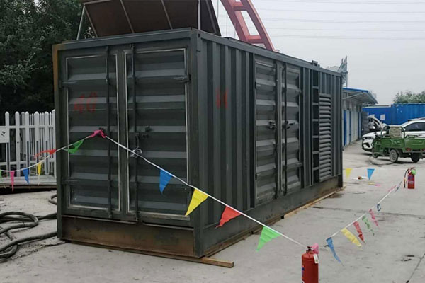 大东发电机租赁空气滤清器多久更换一次?